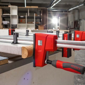 Preview: Korpuszwinge in der Anwendung