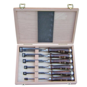 MHG Stemmeisenset im Holzkasten, poliert, dunkel